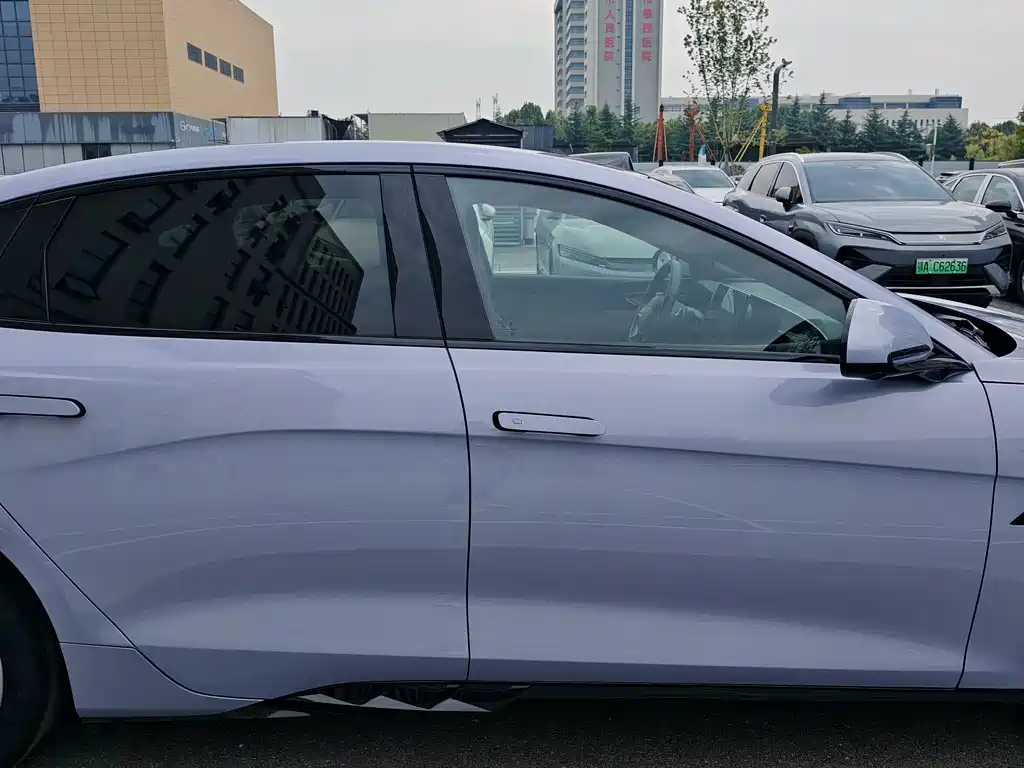 BYD Seal — миниатюра 21