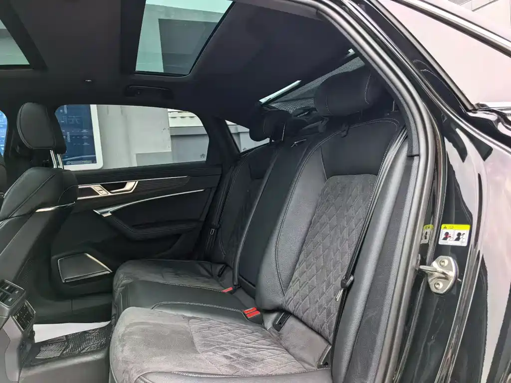 Audi A6L — миниатюра 4