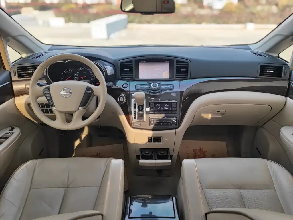 Nissan Quest 3.5L SL, фото 16