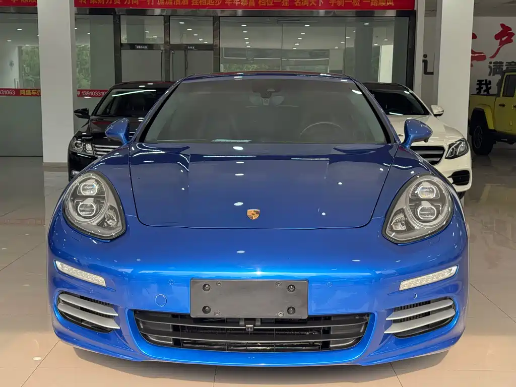 Porsche Panamera 2014 Panamera 4 Executive 3.0T
