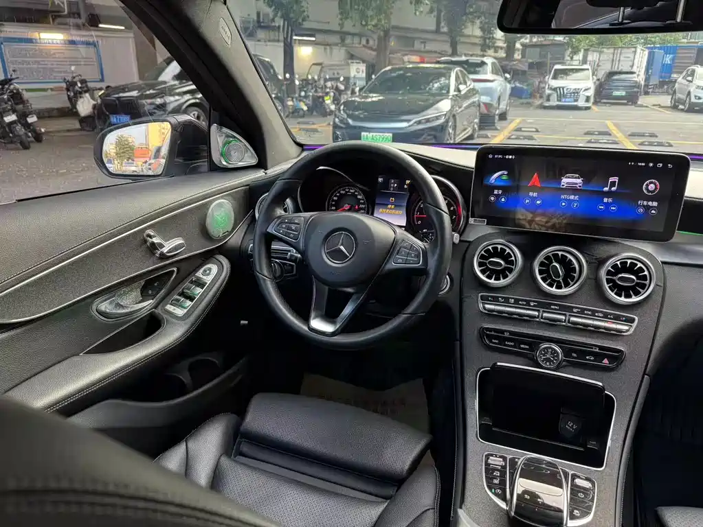 Mercedes-Benz GLC — миниатюра 14