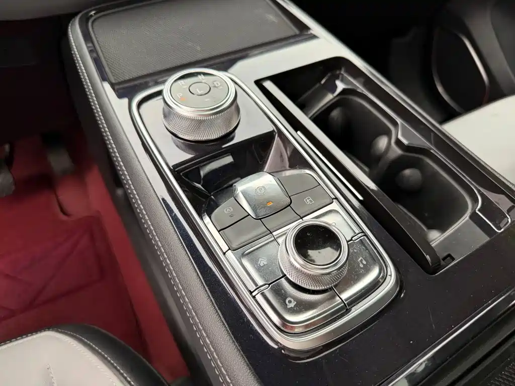 Ford Equator Sport New Energy — миниатюра 9