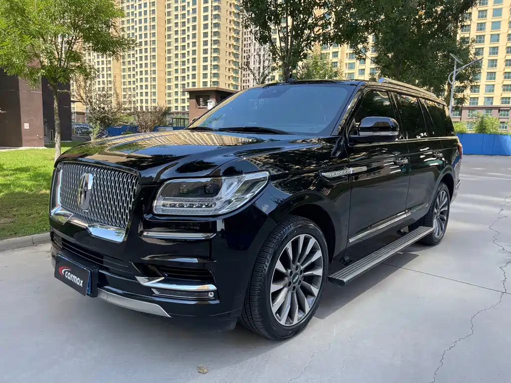 Lincoln Navigator — миниатюра 3