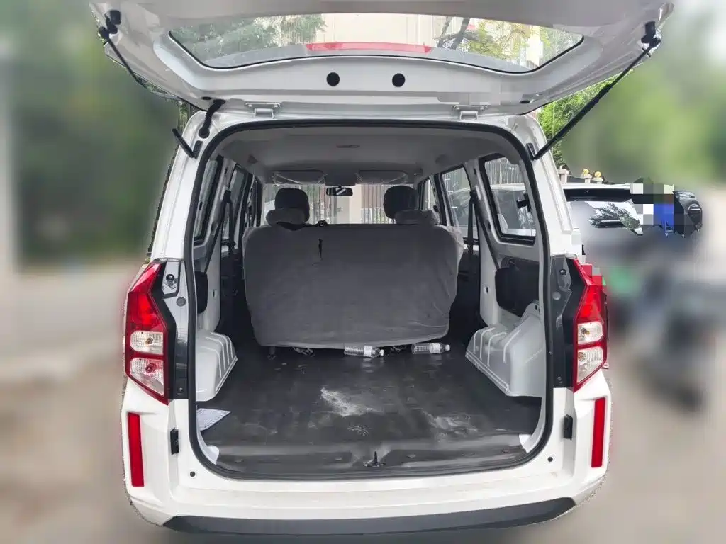 Wuling Hongguang PLUS — миниатюра 15
