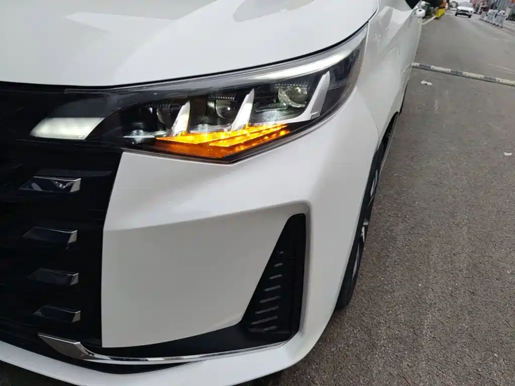 GAC Motor Trumpchi M6 — миниатюра 24
