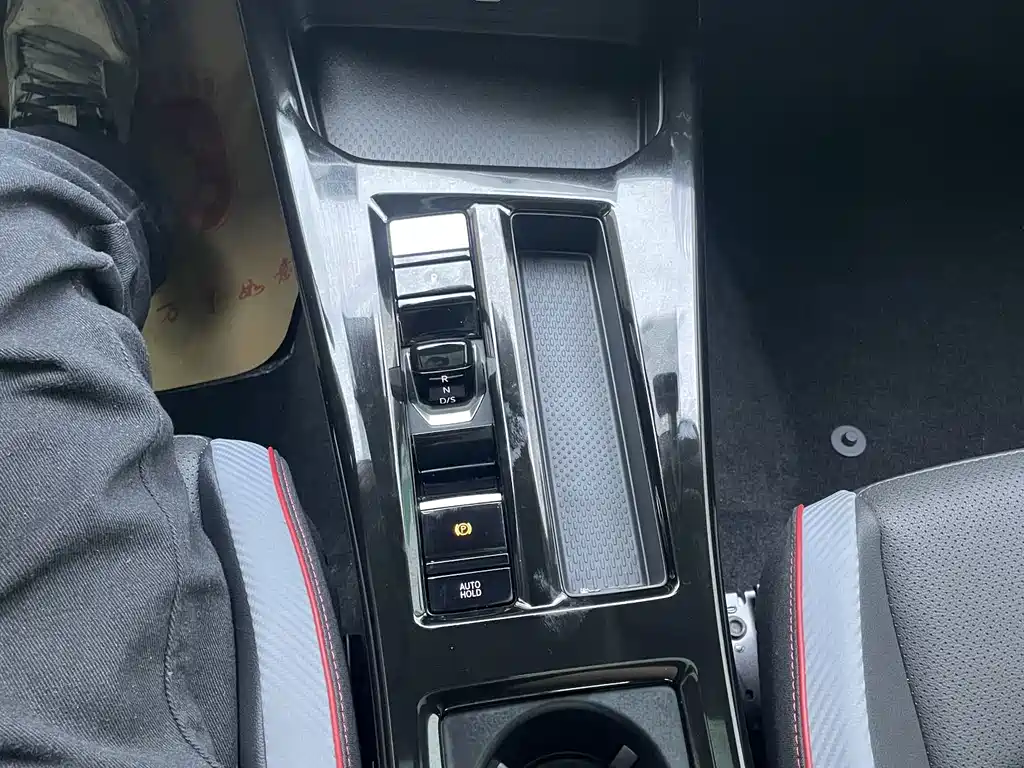 Volkswagen Lamando — миниатюра 8