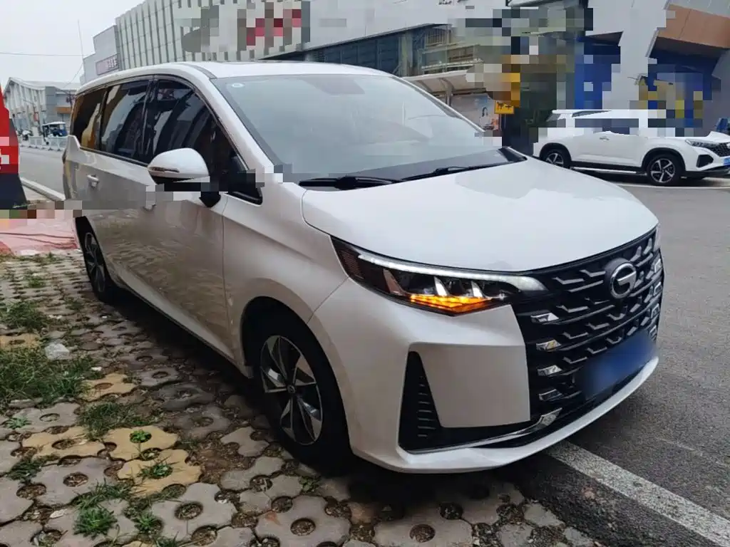 GAC Motor Trumpchi M6 — миниатюра 4