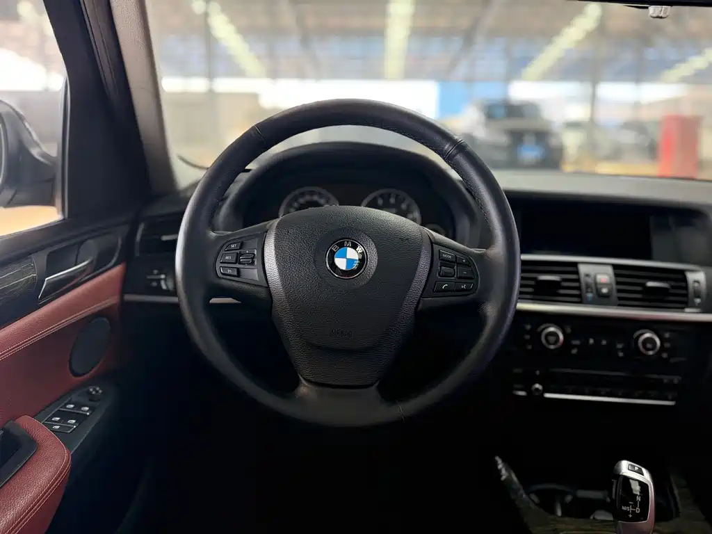 BMW X3 (Import) — миниатюра 10