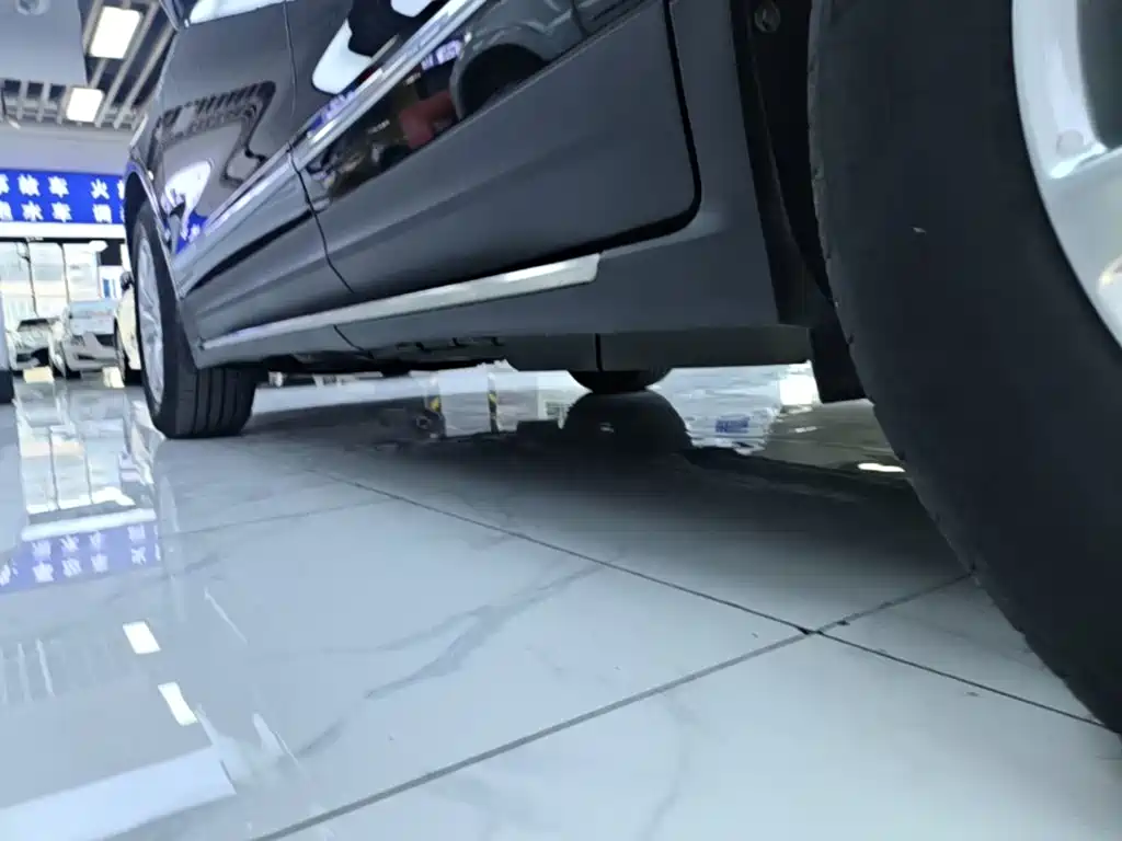 Cadillac XT5 — миниатюра 22