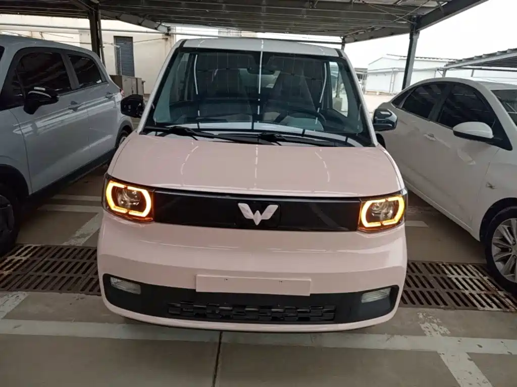 Wuling MINIEV — миниатюра 3