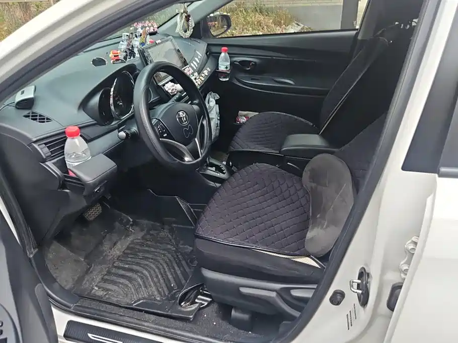 Toyota Vios — миниатюра 9
