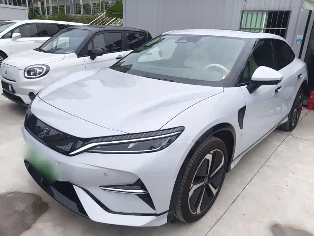 BYD Song L EV L EV 2025 662km