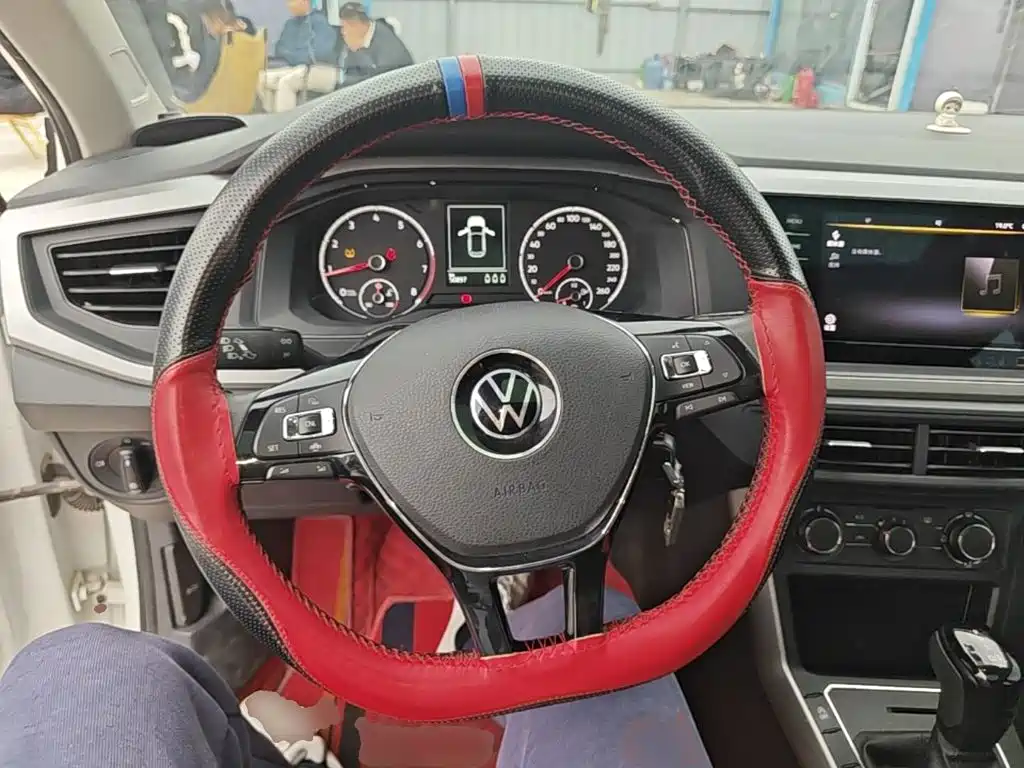 Volkswagen Polo — миниатюра 11