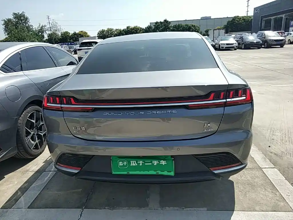 BYD Han — миниатюра 6