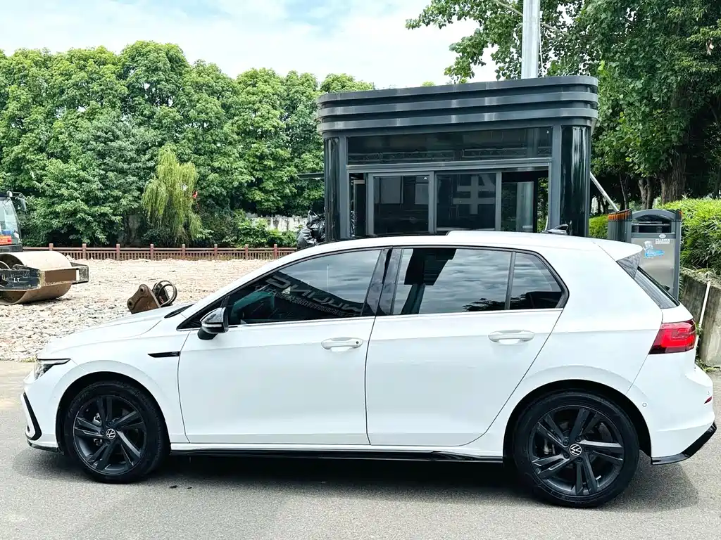 Volkswagen Golf — миниатюра 9