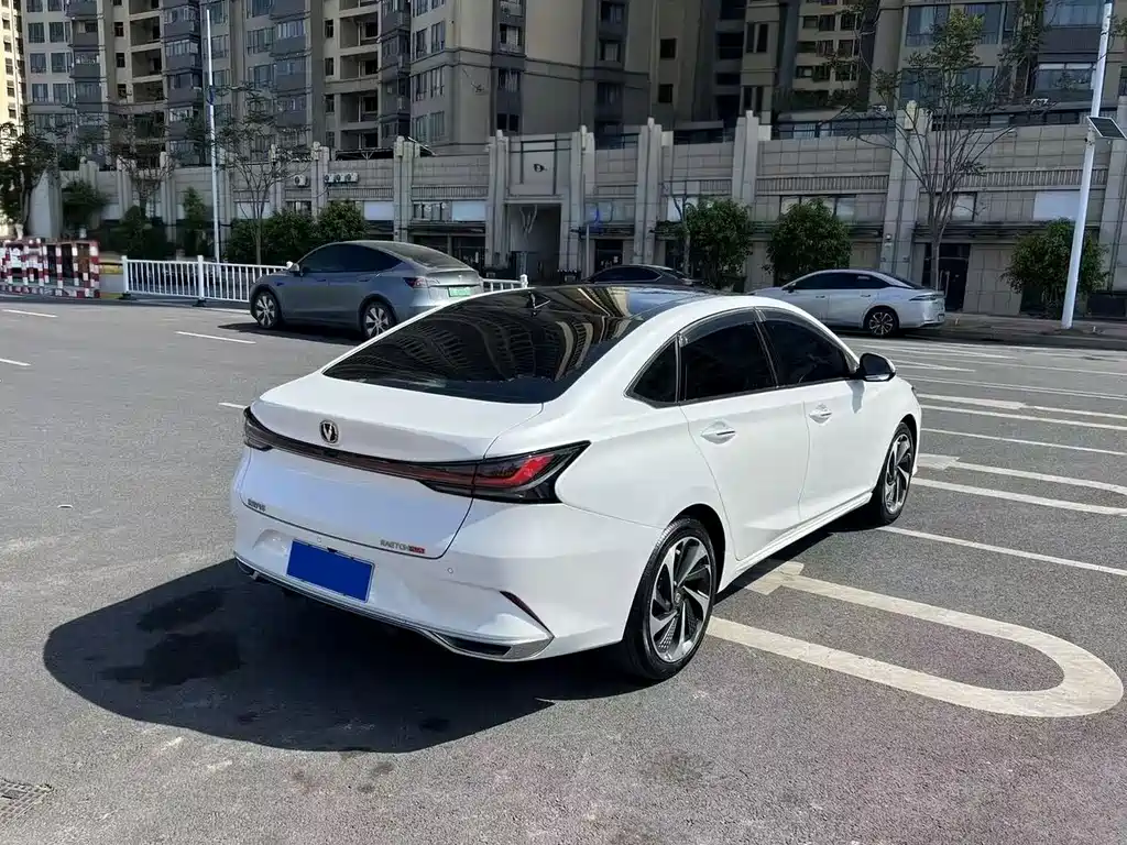 Changan Ruicheng PLUS — миниатюра 7