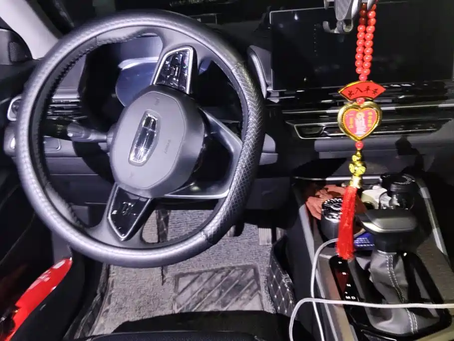 Geely Emgrand — миниатюра 12