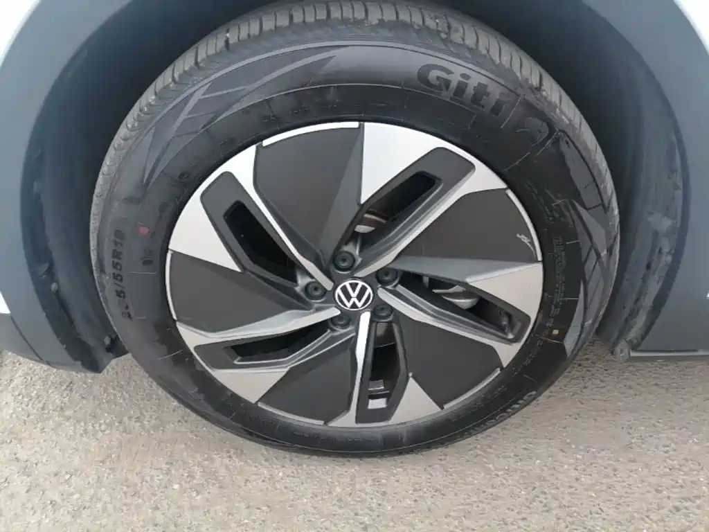 Volkswagen ID.4 Crozz — миниатюра 23