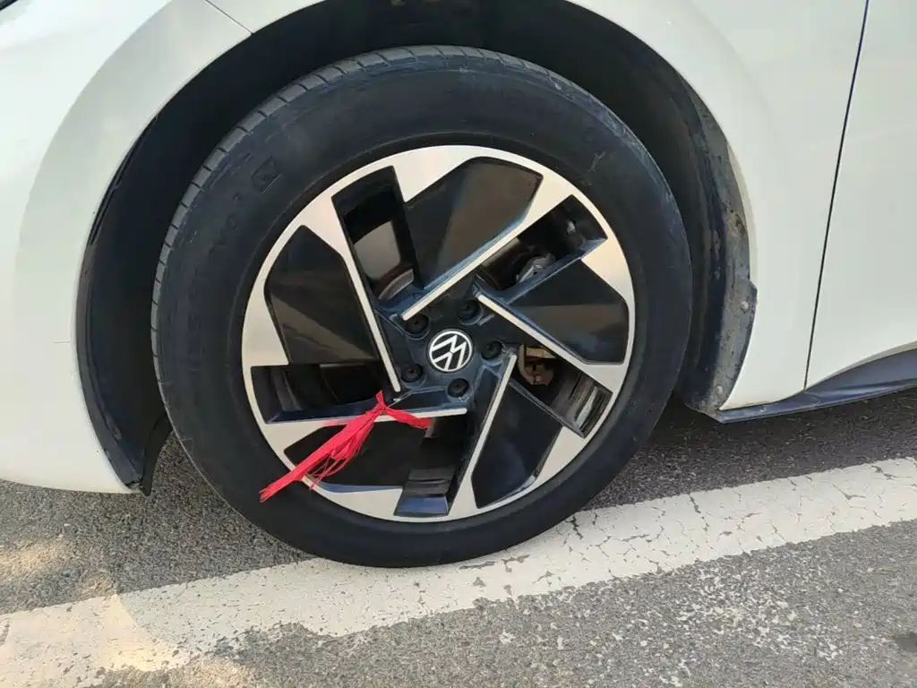 Volkswagen ID.3 — миниатюра 23