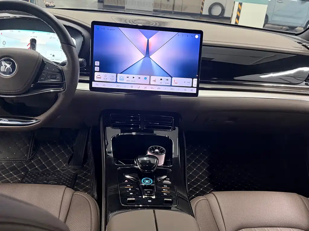 BYD Han — миниатюра 6