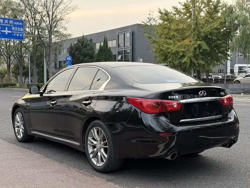 Infiniti Q50L — миниатюра 7