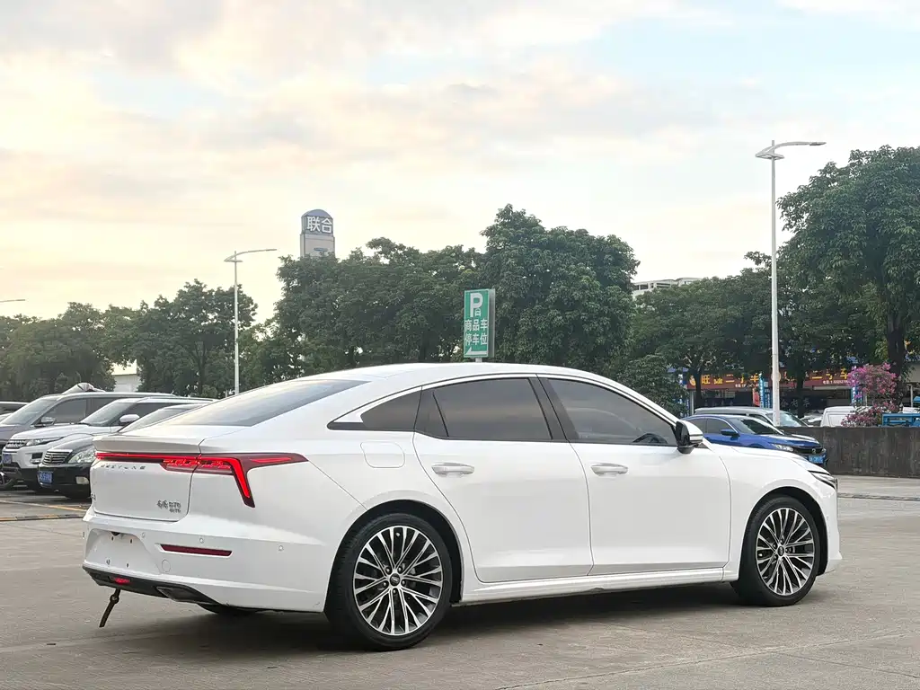 Bestune B70 — миниатюра 6
