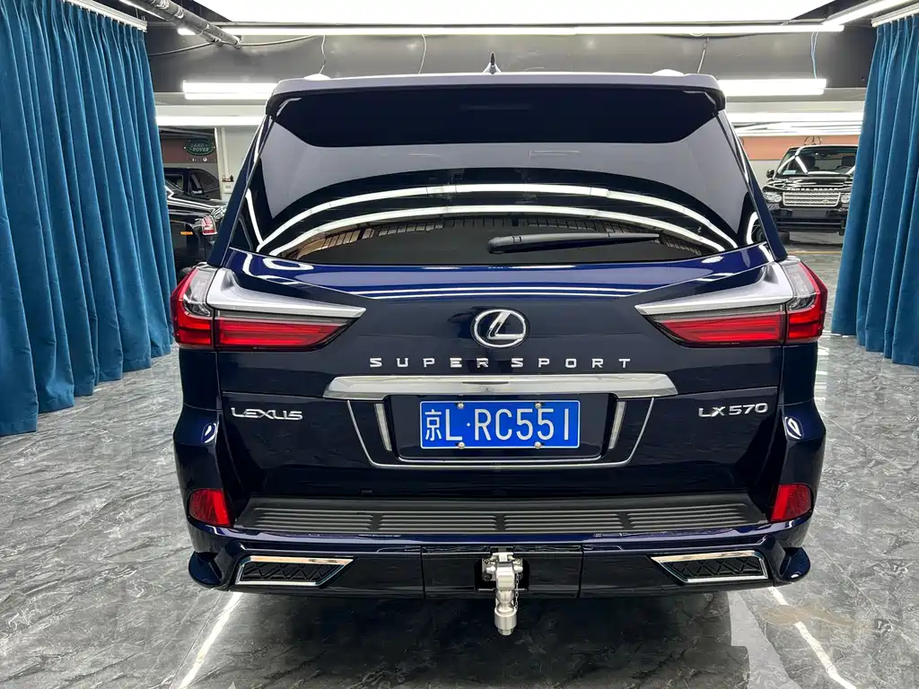 Lexus LX — миниатюра 5