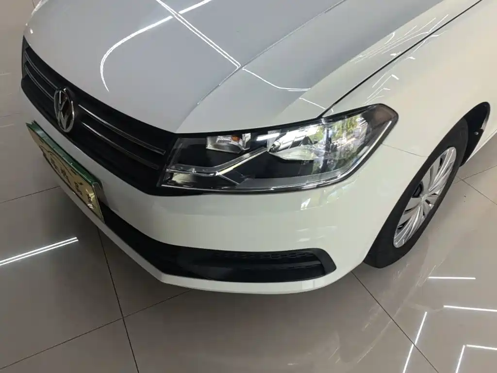 Volkswagen Santana — миниатюра 24