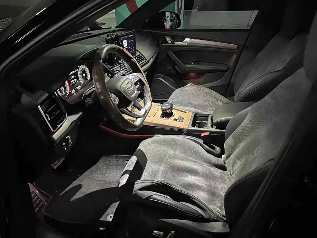 Audi Q5L — миниатюра 2