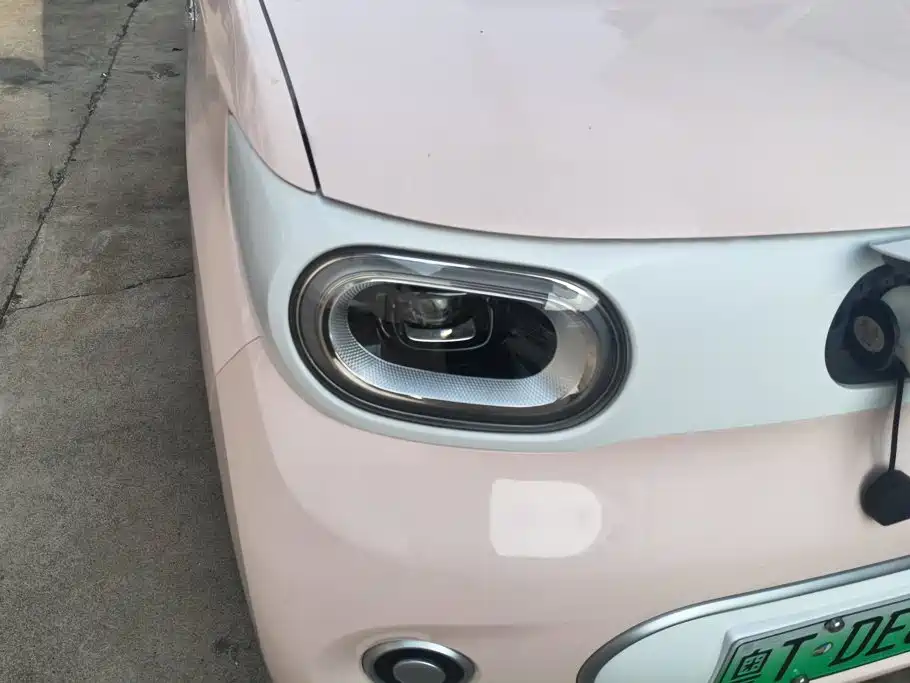 Wuling MINIEV — миниатюра 5