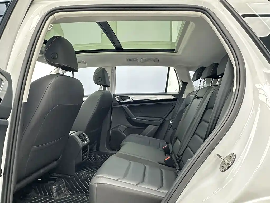 Volkswagen Tayron — миниатюра 5