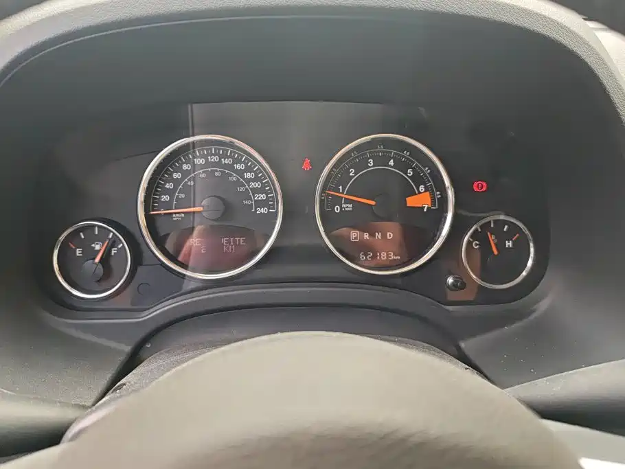 Jeep Compass (Import) — миниатюра 13