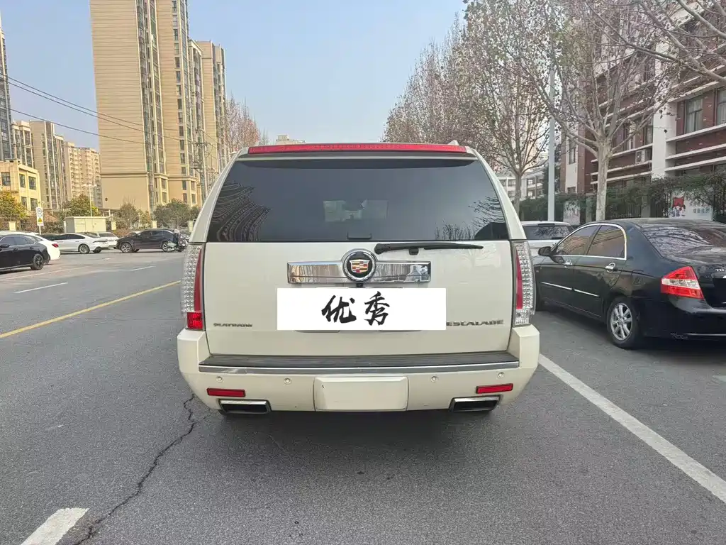 CADILLAC ESCALADE ESCALADE