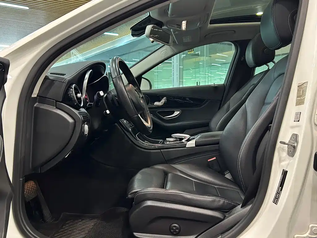 Mercedes-Benz C-Class C 2017 C 180 L Fashion Sport