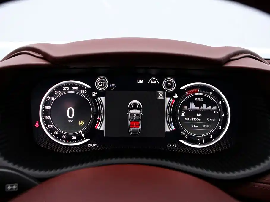 Aston Martin DBX — миниатюра 6