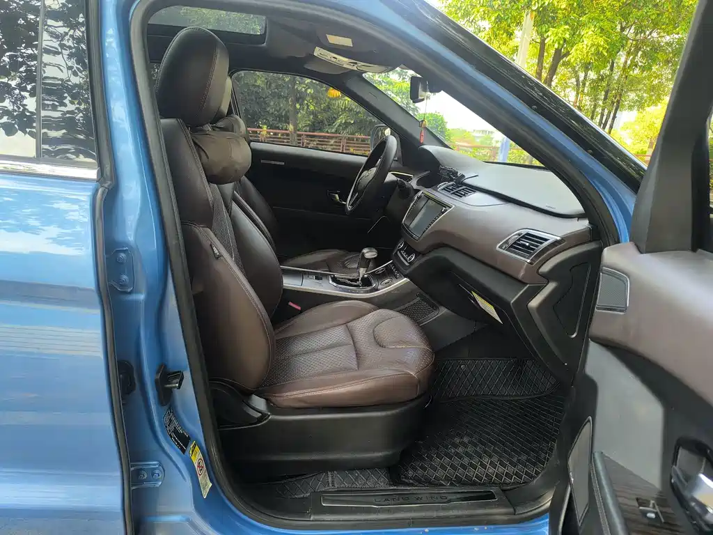 Landwind Landwind X7 — миниатюра 9