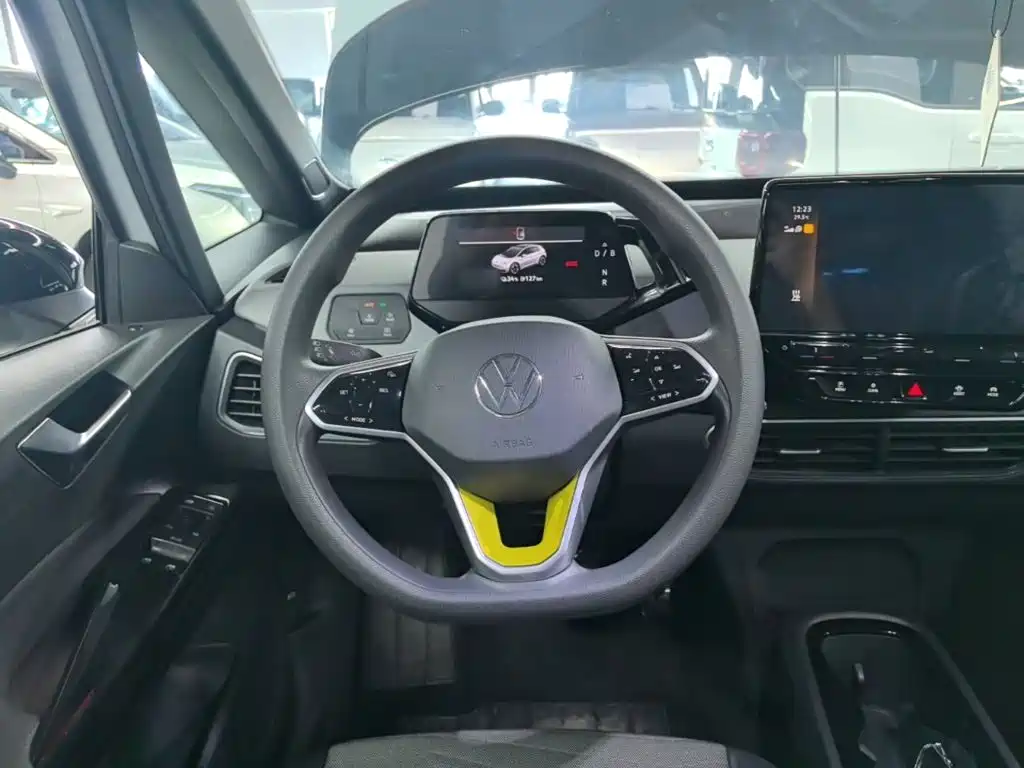 Volkswagen ID.3 — миниатюра 11