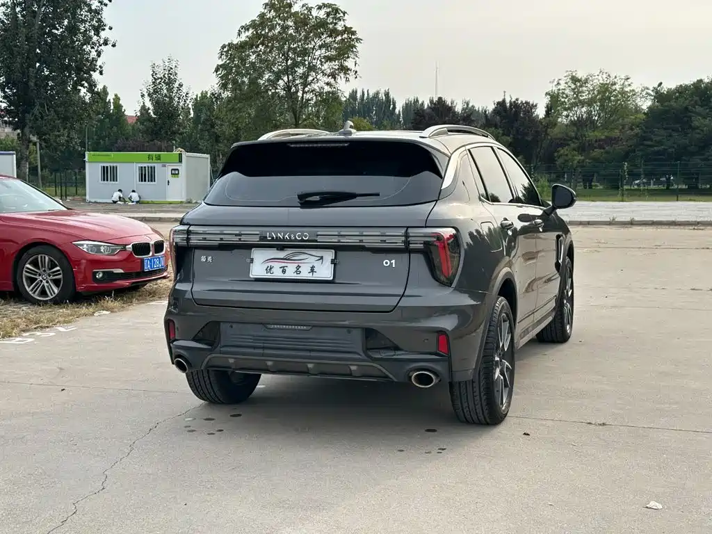 Lynk & Co 01 — миниатюра 6