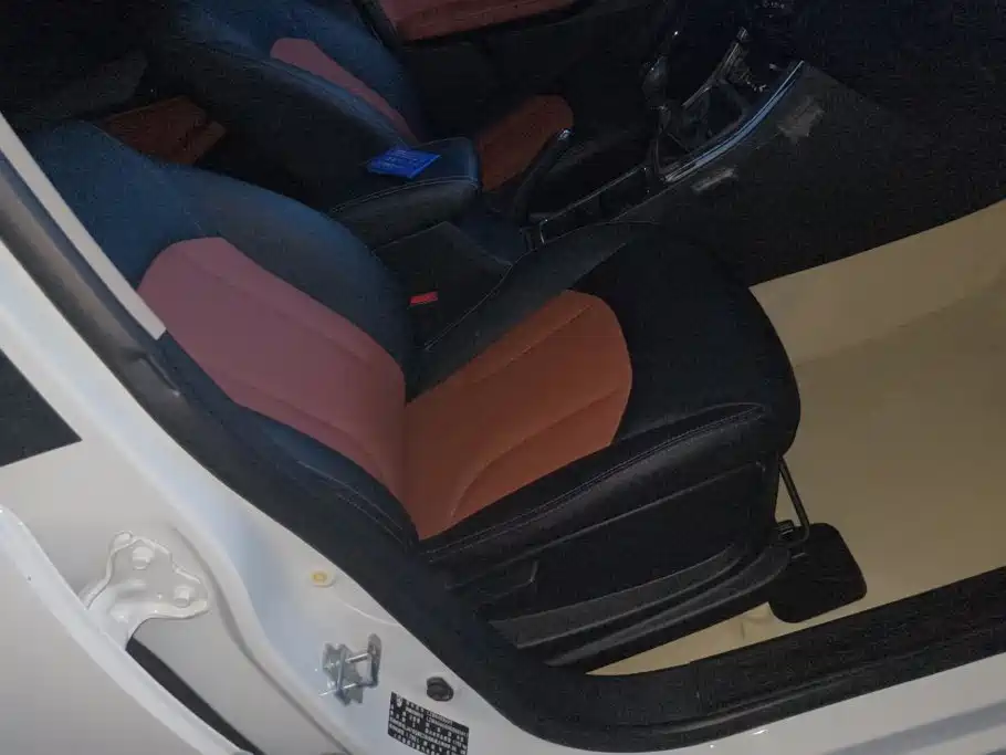 Baojun 560 — миниатюра 8