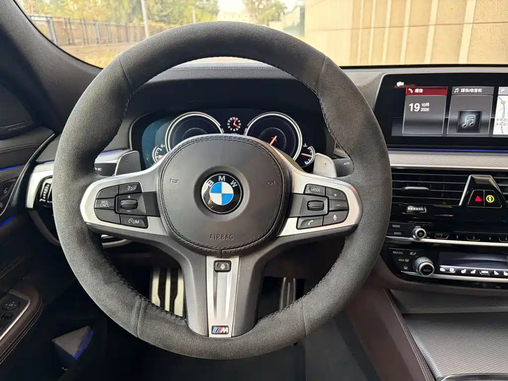 BMW 6 Series GT — миниатюра 15
