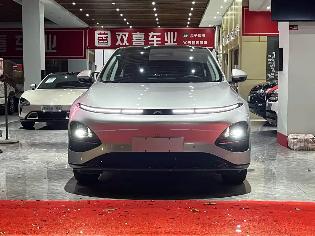 XPeng G6 — миниатюра 2