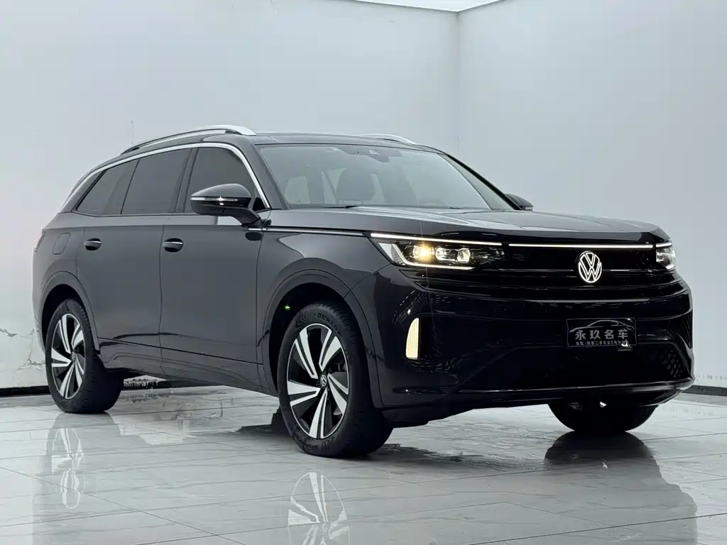 Volkswagen Tavendor 2024 380TSI R-Line