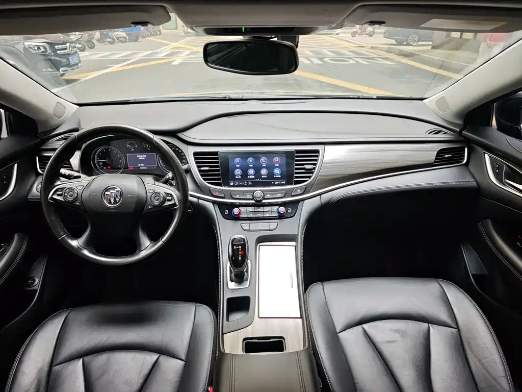 Buick LaCrosse — миниатюра 6