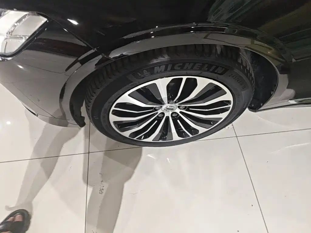 Volvo S90 — миниатюра 23