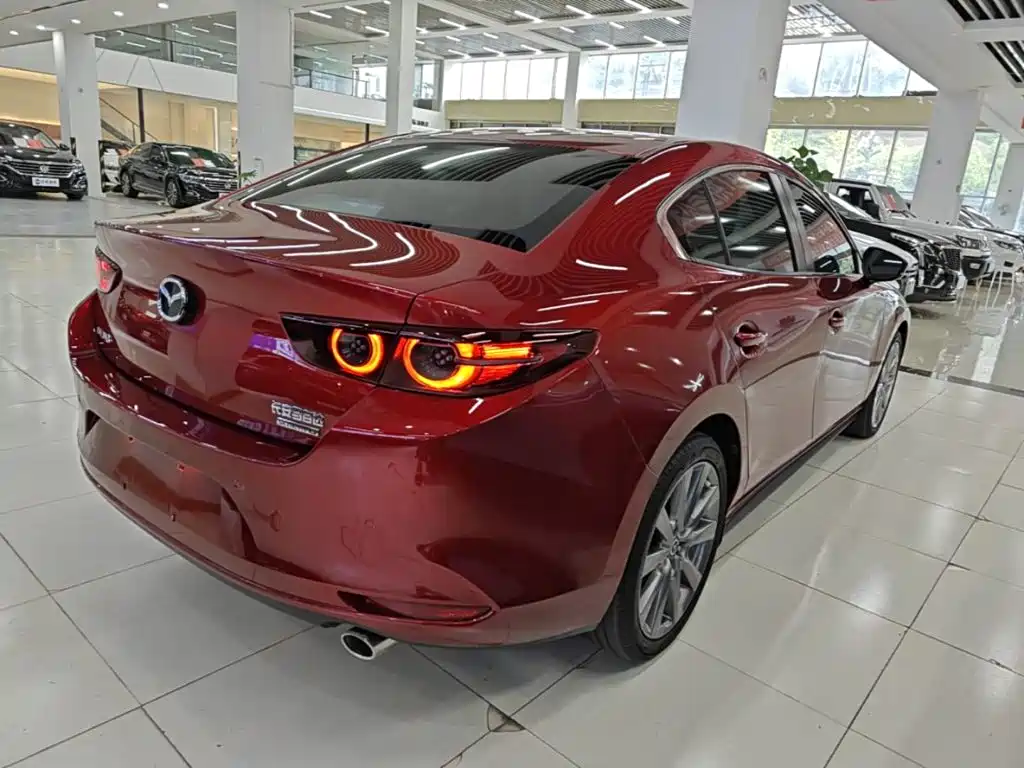 Mazda 3 Axela — миниатюра 7