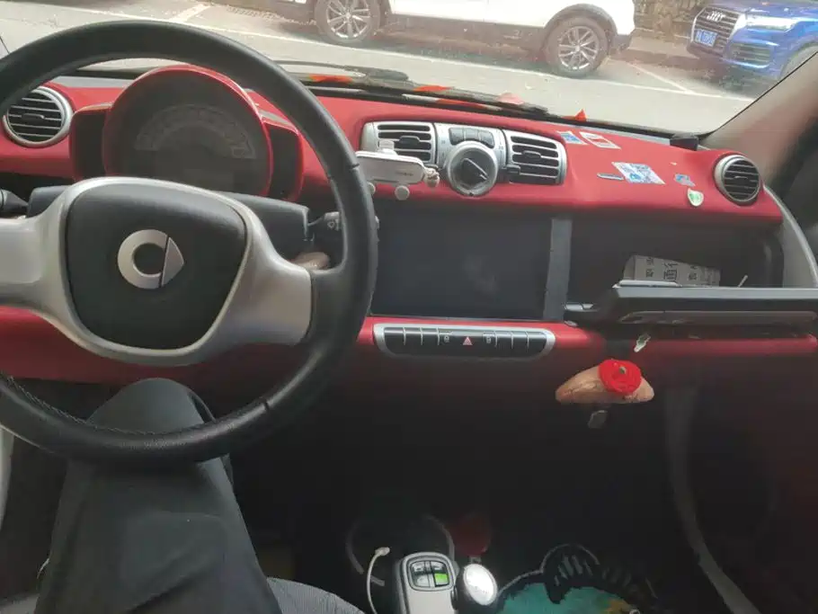 smart Smart Fortwo — миниатюра 12