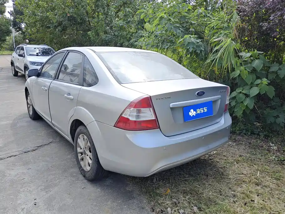 Ford Focus — миниатюра 3