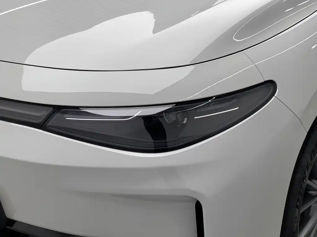 Leapmotor Leapmotor C10 — миниатюра 17
