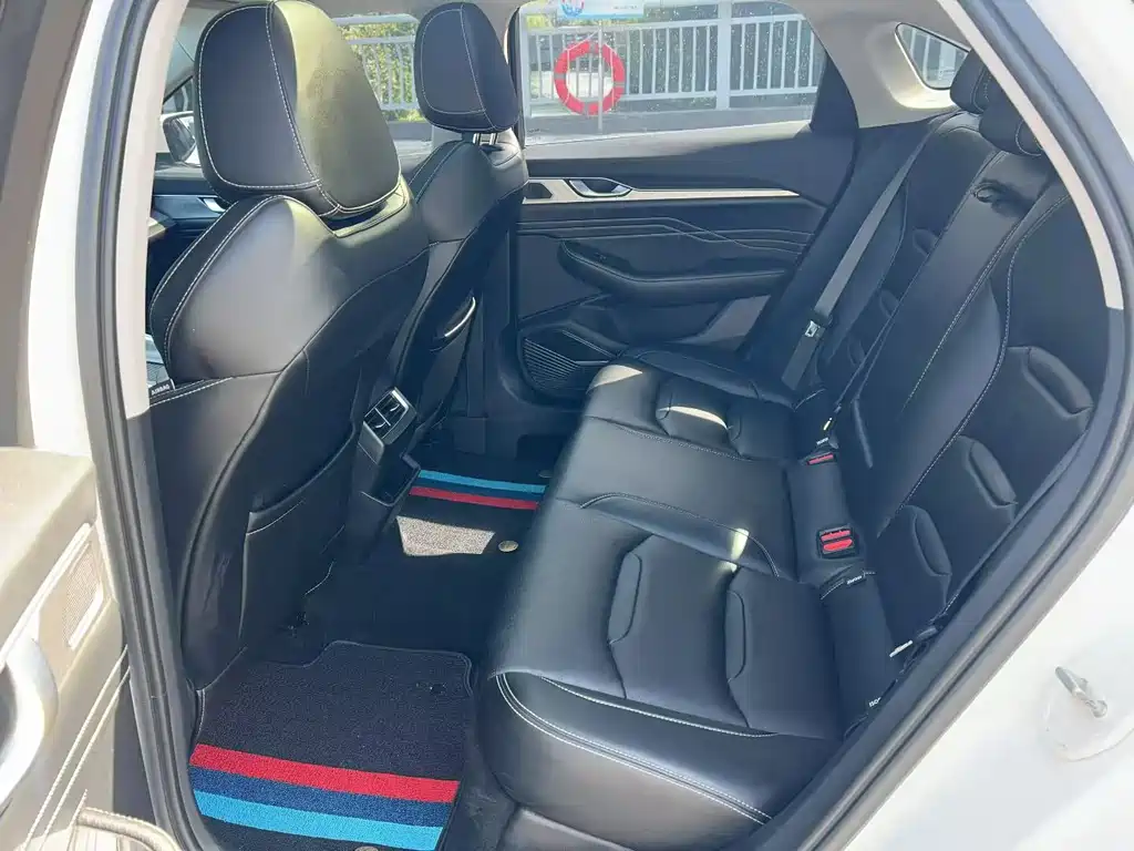 Geely Xingrui — миниатюра 6