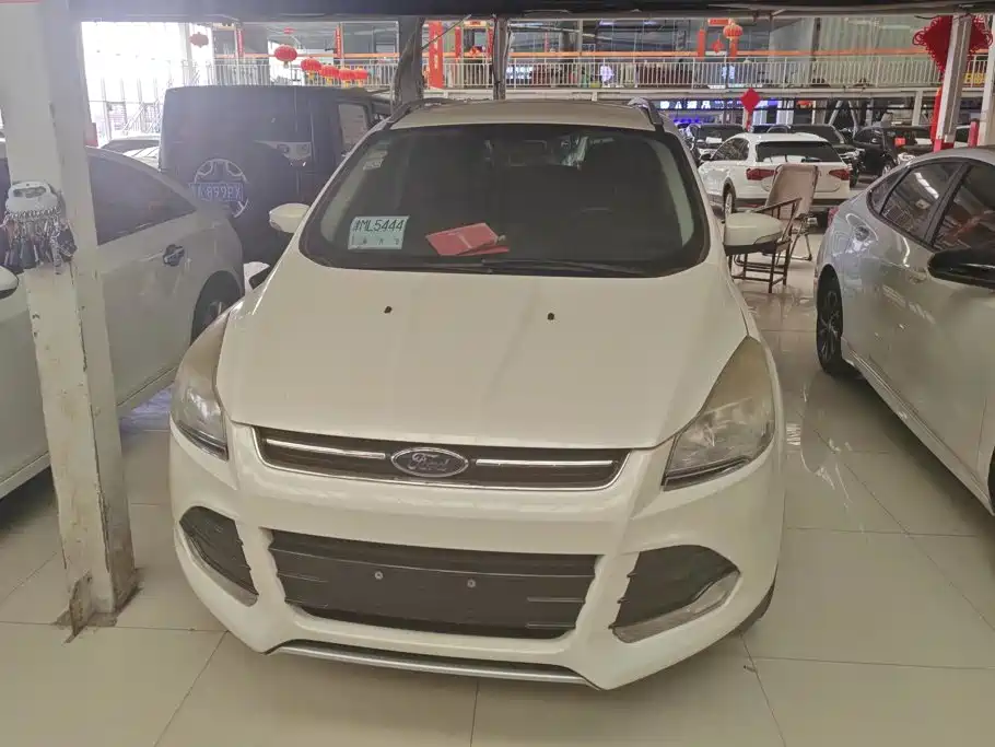 Ford Kuga — миниатюра 2